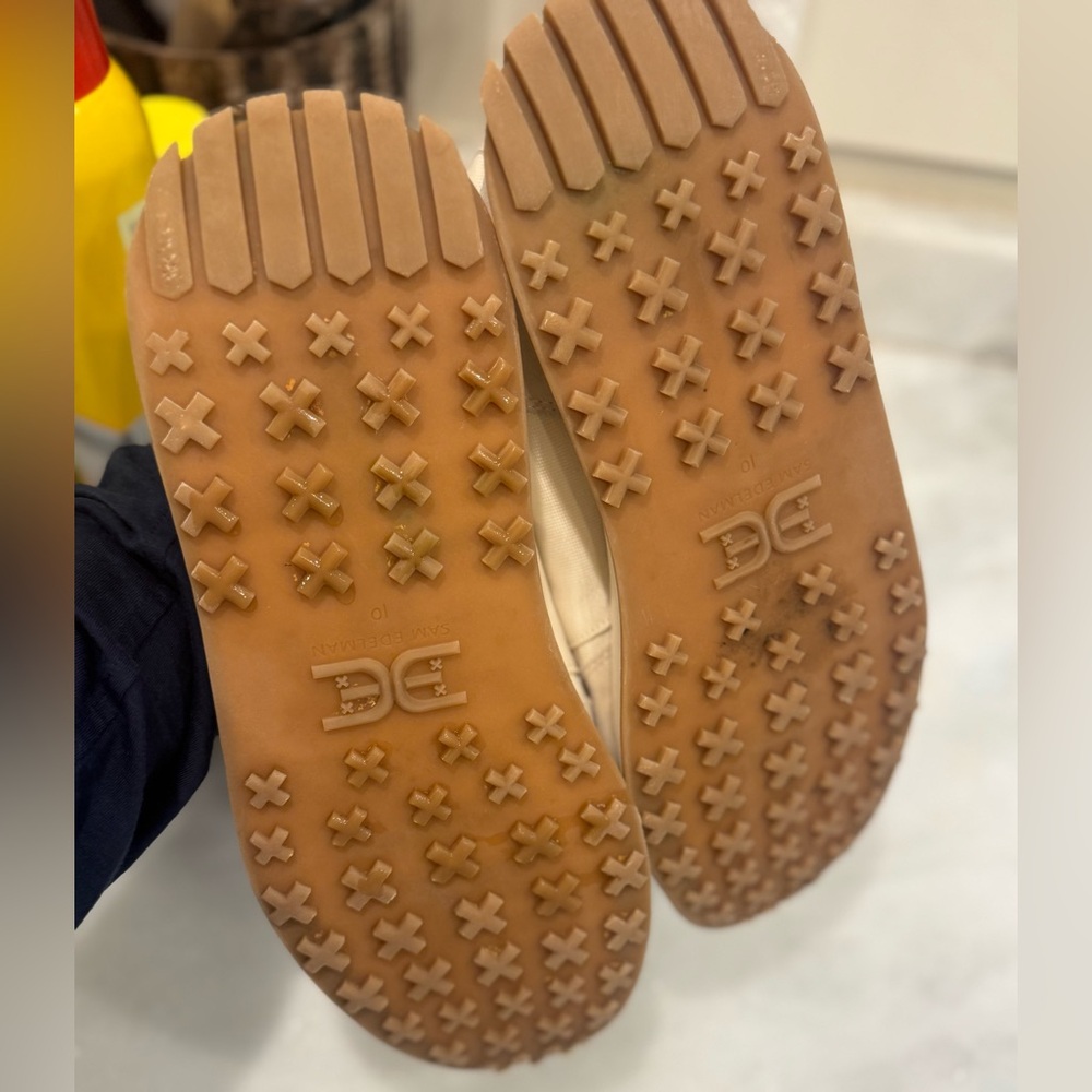 Sam Edelman Cream and White Athletic Shoes - Picture 6 of 7